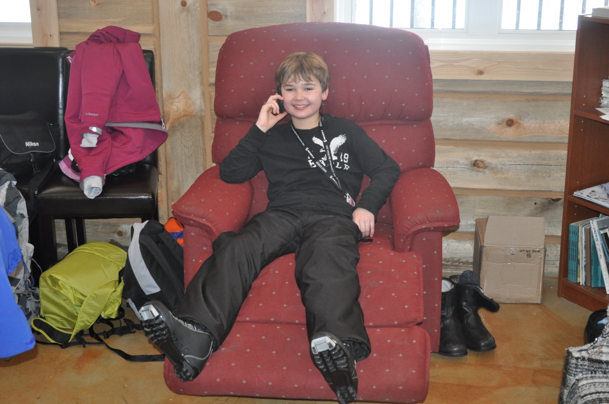 Lounging in the Dawn Mountain Lodge after an afternoon nordic skiing