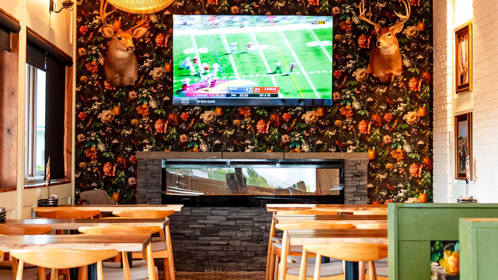 Pint+Fork Interior